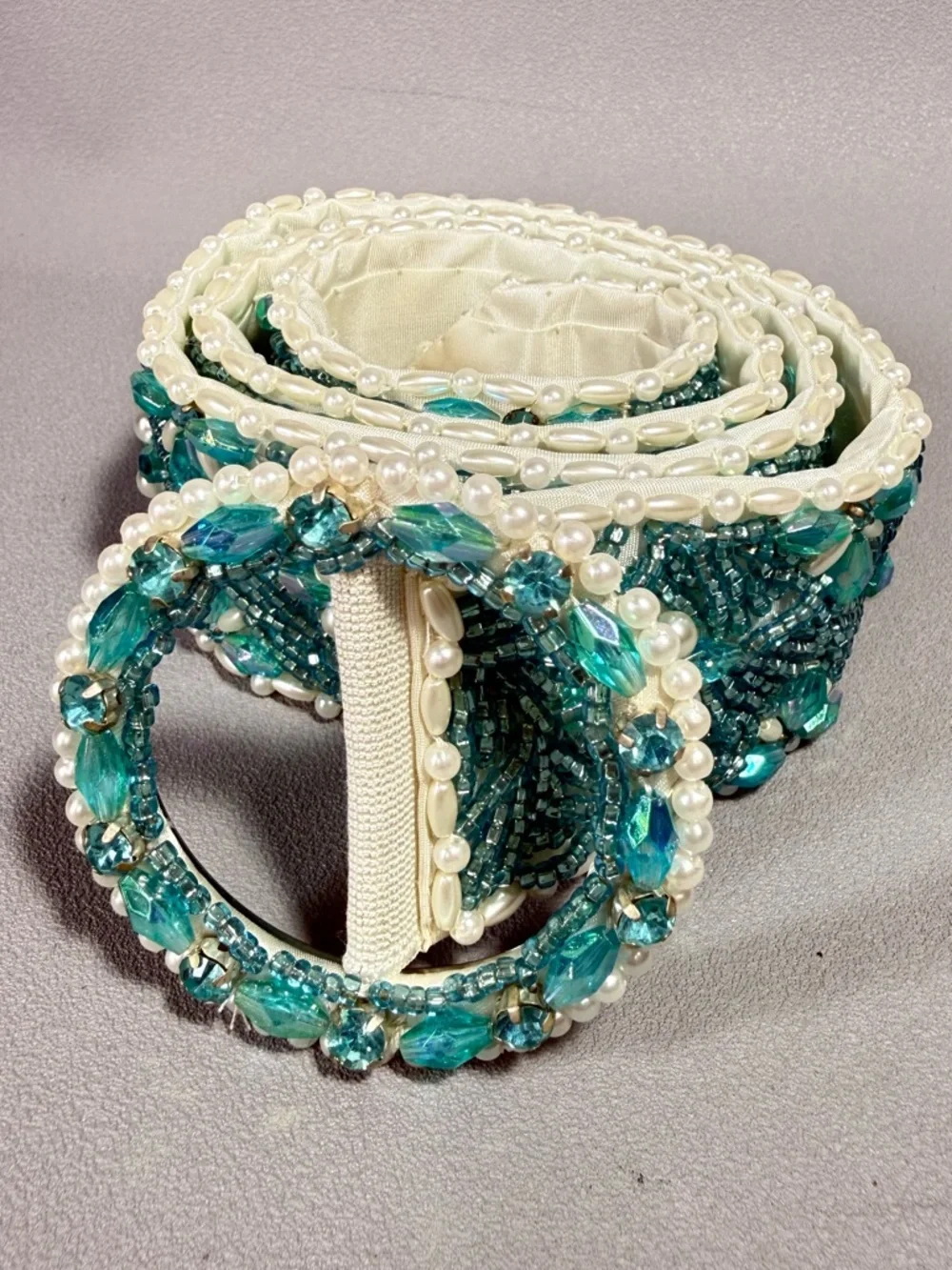 HARIELA'S Vintage Turquoise Floral Beaded Circle Buckle Statement Belt